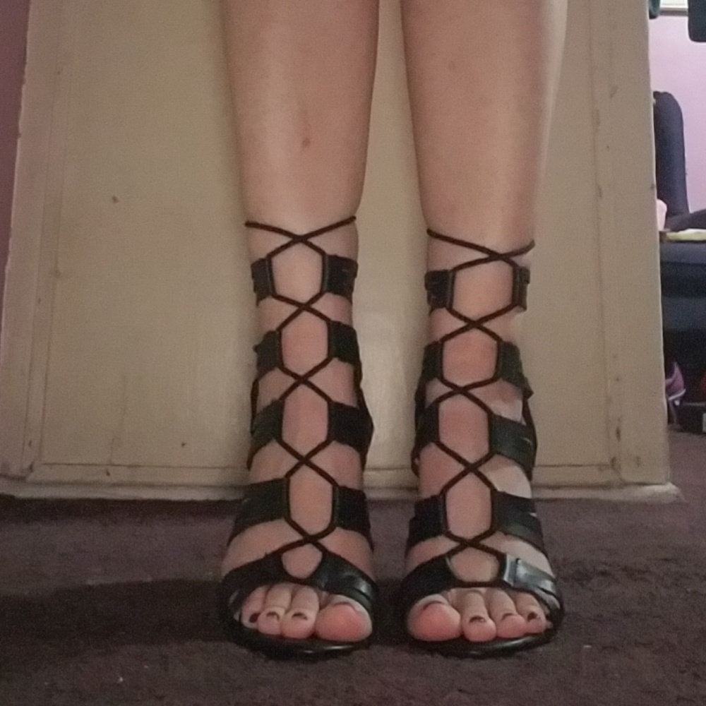 Black Faux-leather Lace-up Heels w/back zipper